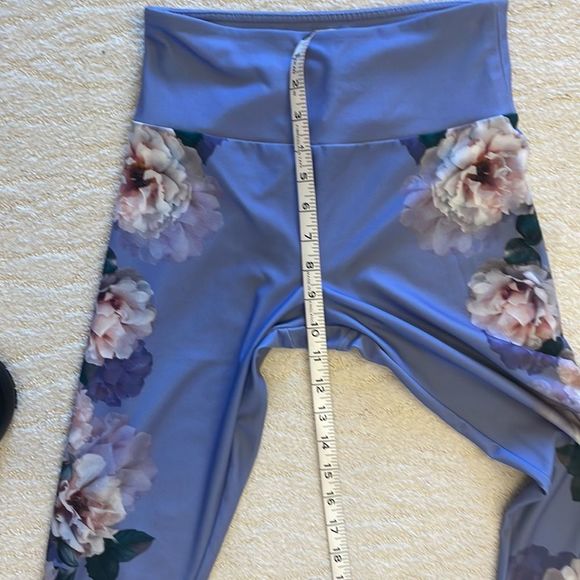 Floral Print Leggings - Size Small - Picture 4 of 8